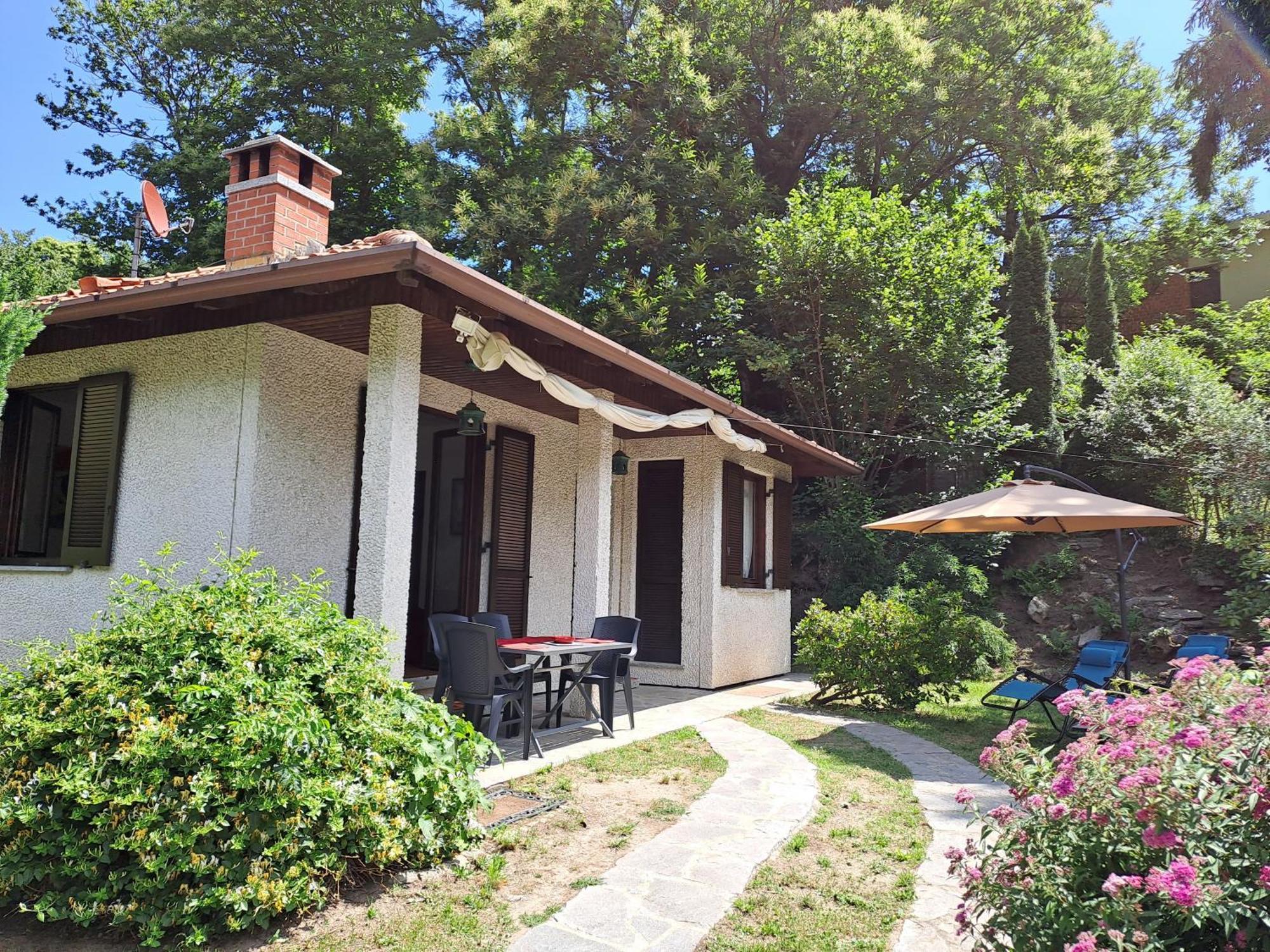 Villetta Singola Con Giardino Cottage Ghisallo Zona Bellagio Magreglio Exteriér fotografie