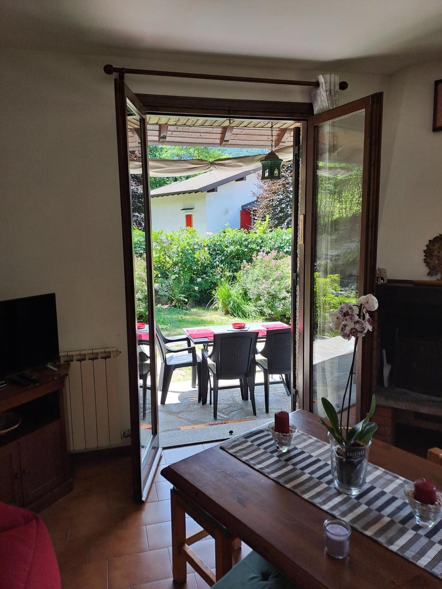 Villetta Singola Con Giardino Cottage Ghisallo Zona Bellagio Magreglio Exteriér fotografie